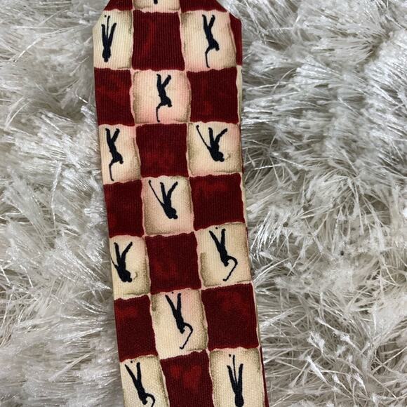 Vtg Silk Necktie Golf Golfer Geometric Red - Picture 4 of 7